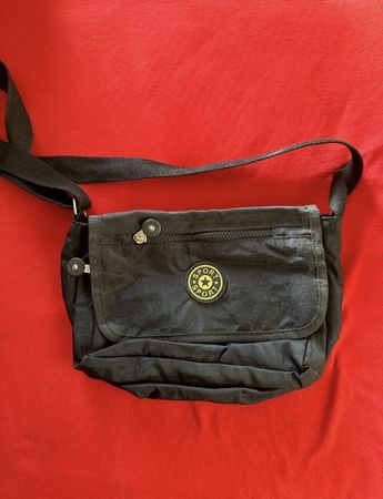 Sac pochette noire neuve