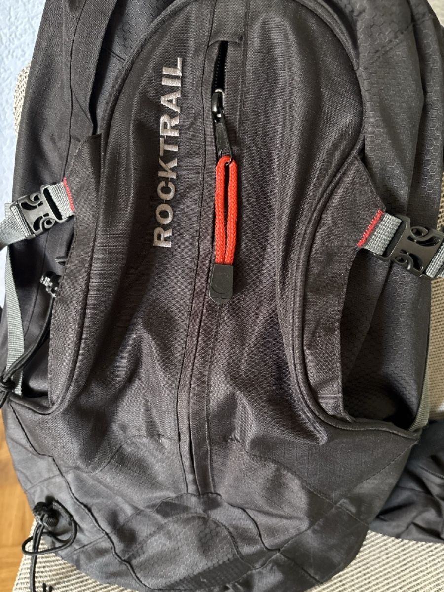 Zaini: Rocktrail Wanderrucksack – Usato da Romanshorn venduto da Schneewittchen58