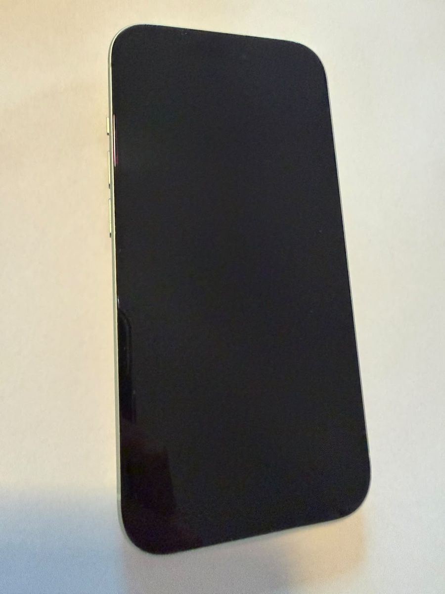 Apple Handys / Smartphones: iPhone 15 Vert 128 Go 87% batterie – Neu (gemäss Beschreibung) aus Sion von latinosbr 1