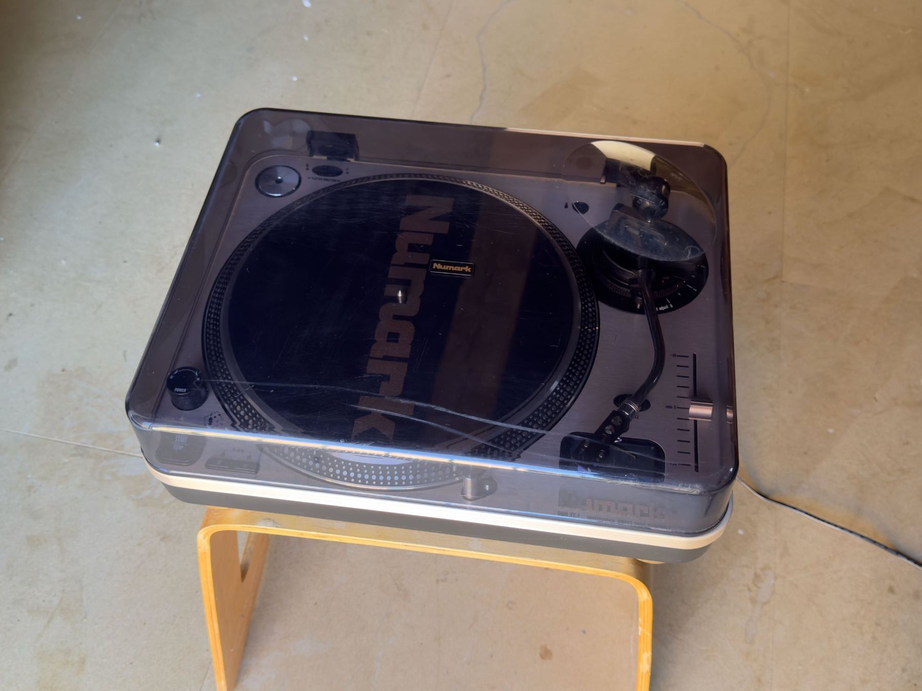 Numark Plattenspieler: Numark PRO TT-1 platine vinyle DJ – Gebraucht aus VILLETTE (LAVAUX) von flovillette 4
