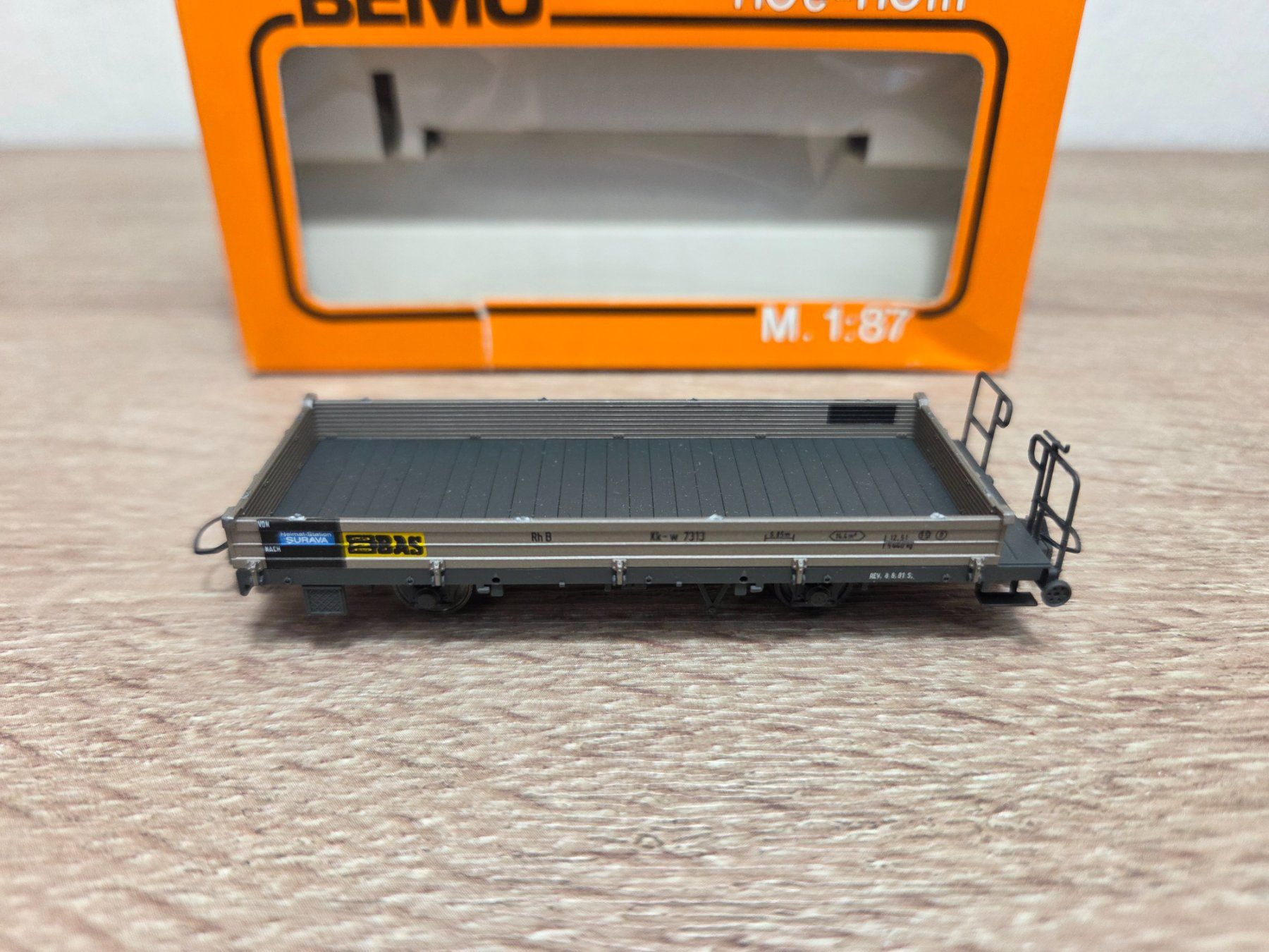 Bemo Modelleisenbahnen: Bemo 2263 Niederbordwagen RhB H0m – Gebraucht aus St-Aubin-Sauges von Lo_Go 1