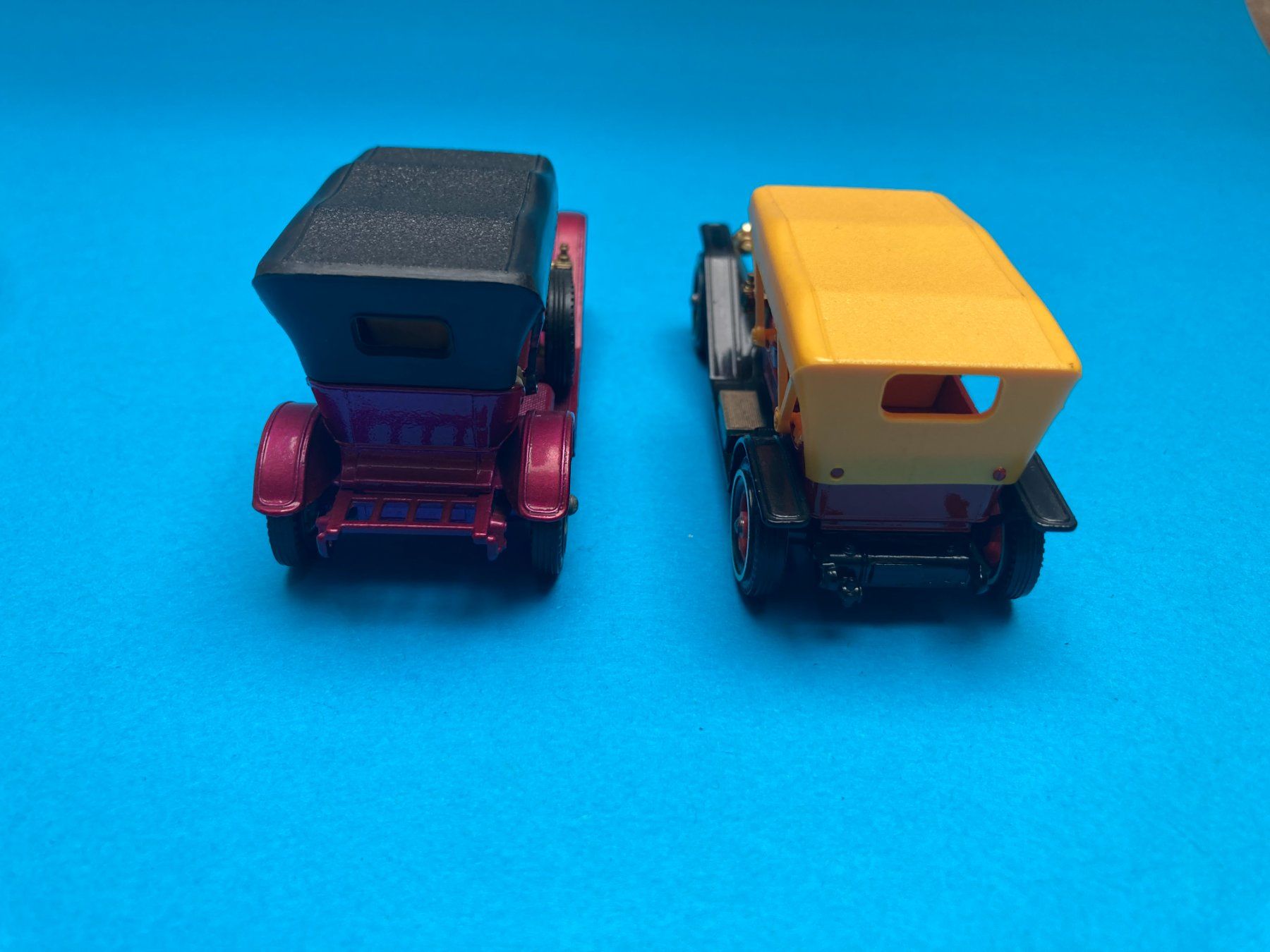 Matchbox Modellini d'auto: 2 alte Modellautos, Oldtimer, Sammlerstücke – Usato da Basel venduto da mar_b59g 3