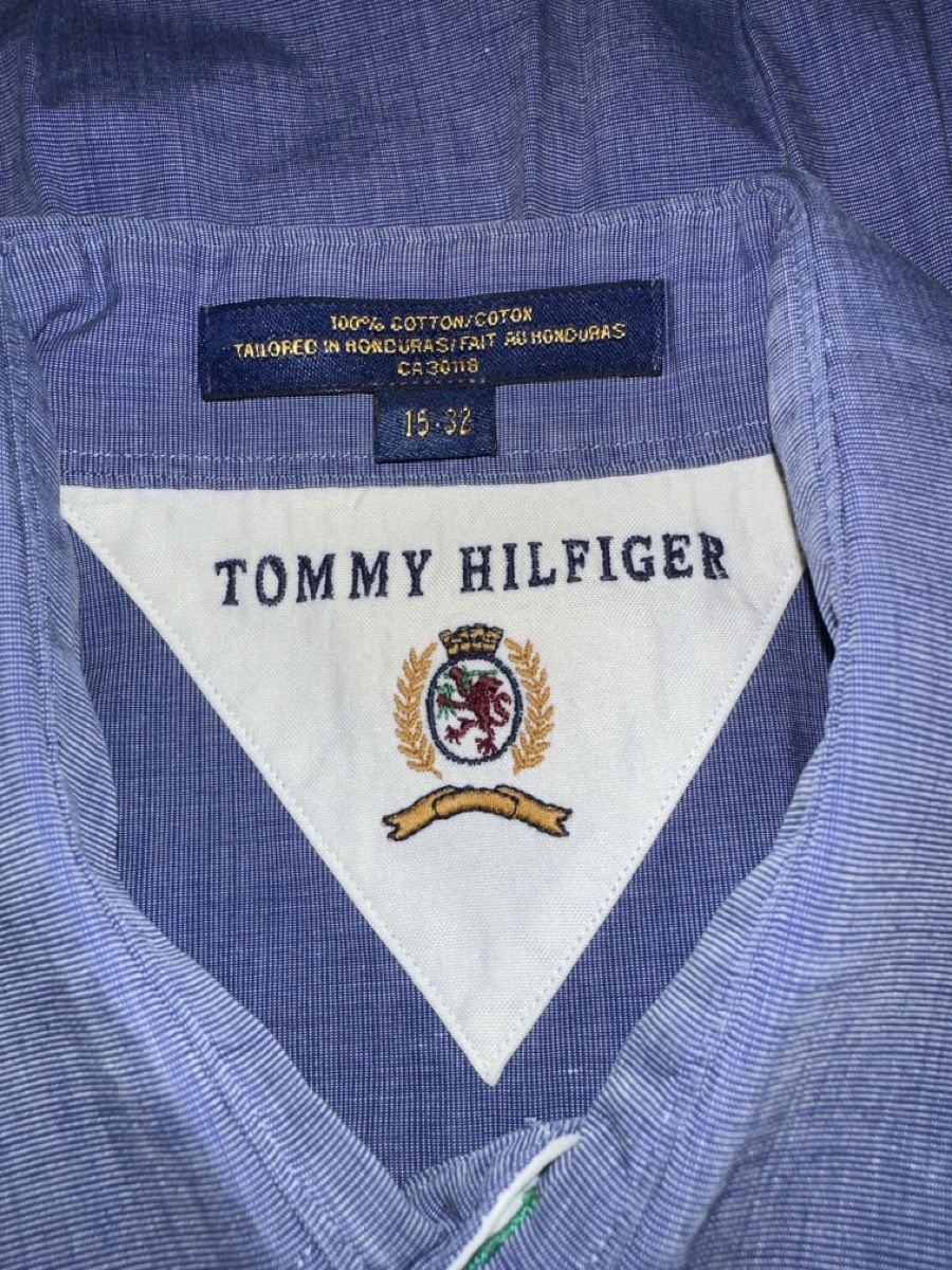 Tommy Hilfiger Camicie: Tommy Hilfiger Hemd Gr. 15-32 blau einf. Brustweite 60cm – Usato da St. Gallen venduto da mai_2lcj 2