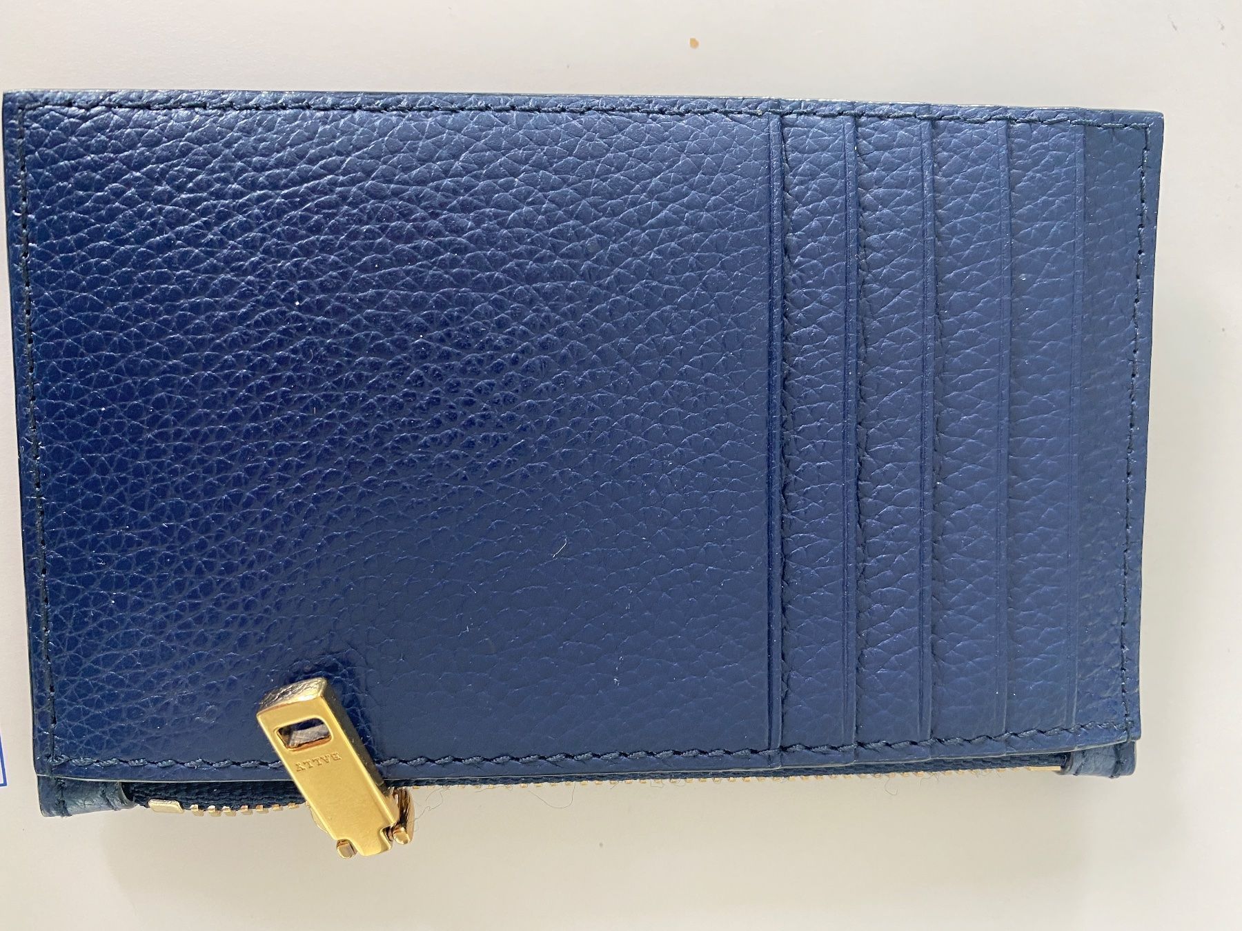 Altro in  Abbigliamento & Accessori: Bally Kartenetui mit Münzfach mit Reissverschluss – Nuovo e nell'imballaggio originale da Volketswil venduto da praxis12 5