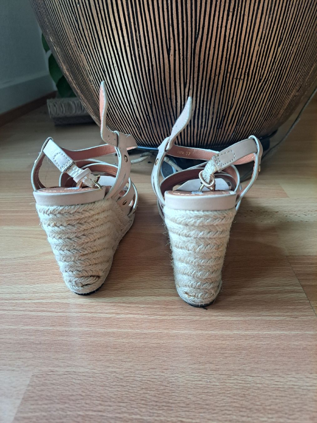 Geox Scarpe da donna: Geox Wedges Gr. 37, Absatz 10.5 cm – Usato da Basel venduto da kru_m5x5 3