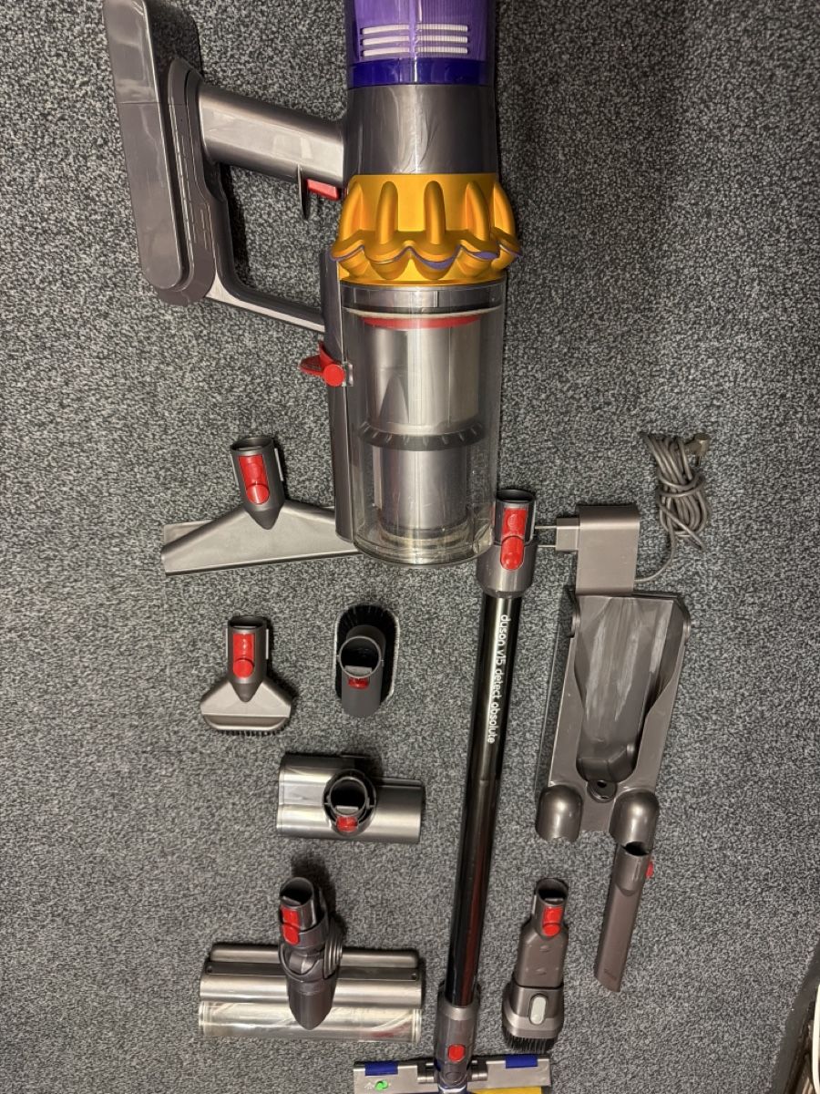 Dyson Aspirapolveri & Accessori: Dyson v15 Detect absolute  – Usato da Landquart venduto da Nnf007 4