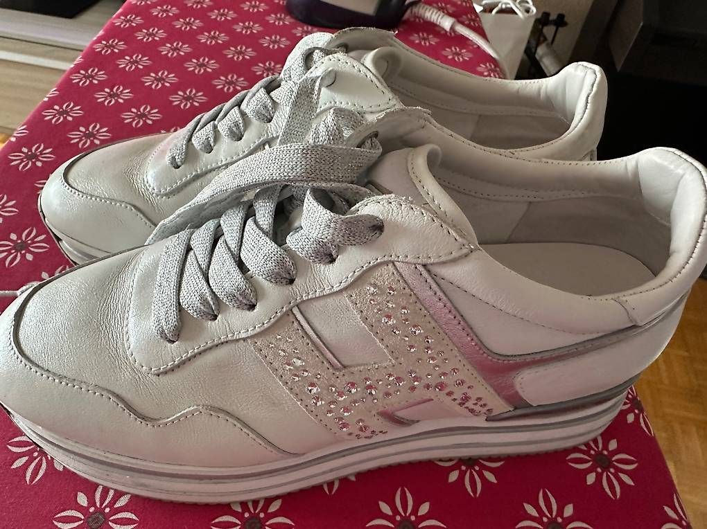 Hogan Scarpe da donna: Hogan (nuovi), taglia 40 – Usato da Balerna venduto da koc_2zyj