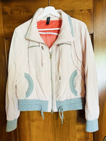 Marc Cain Sports Jacke hellrosa grau guter Zustand
