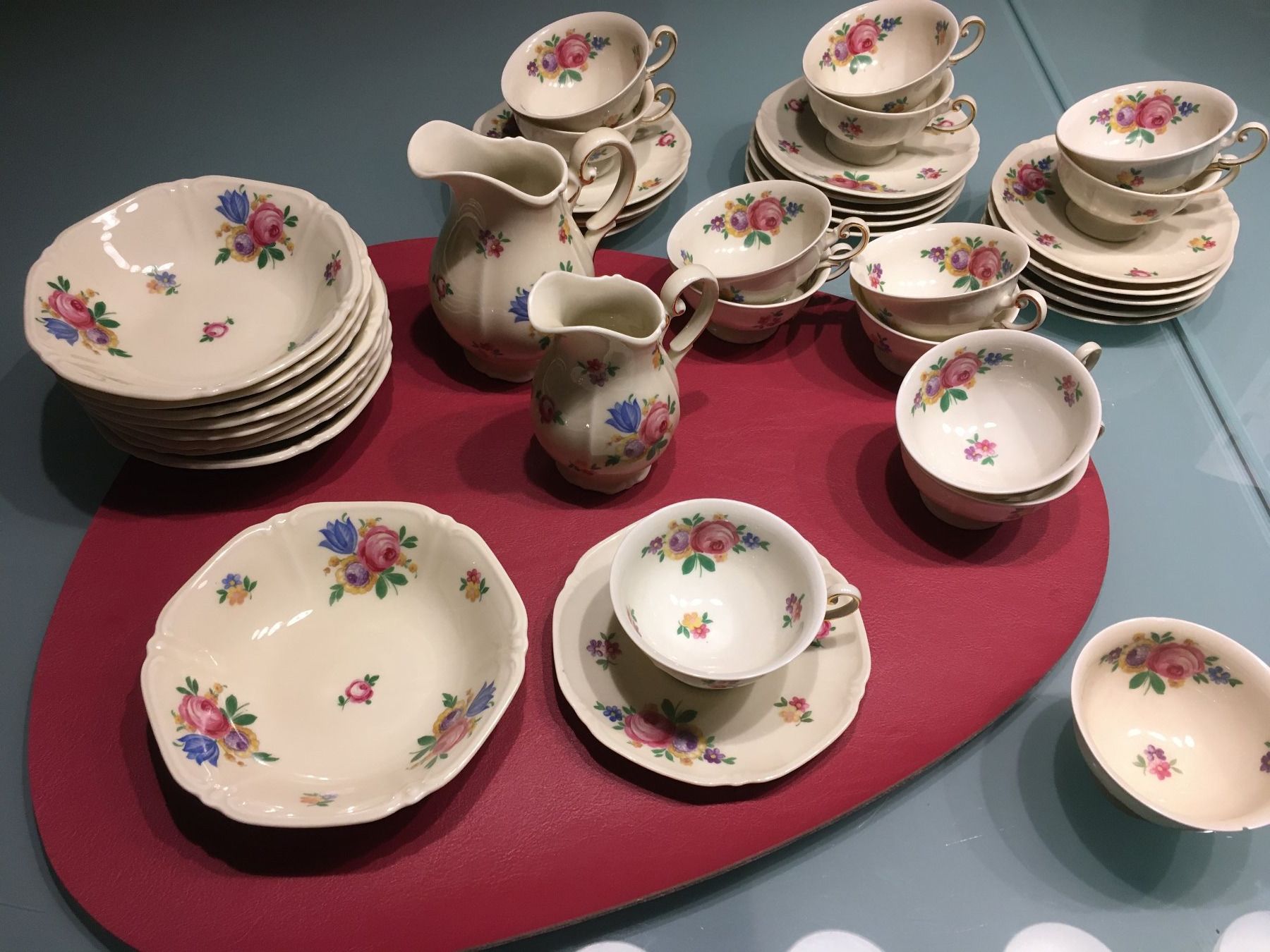 Rosenthal Set di piatti: Rosenthal Kaffee/Teeservice, 39-teilig – Usato da Bätterkinden venduto da Alpearl
