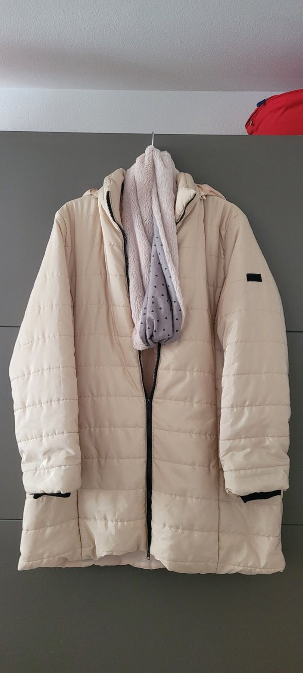 Giacche: Doudoune beige, taille 3XL / NEUF + Écharpe  cou – Nuovo (secondo la descrizione) da Vevey venduto da x_y_f