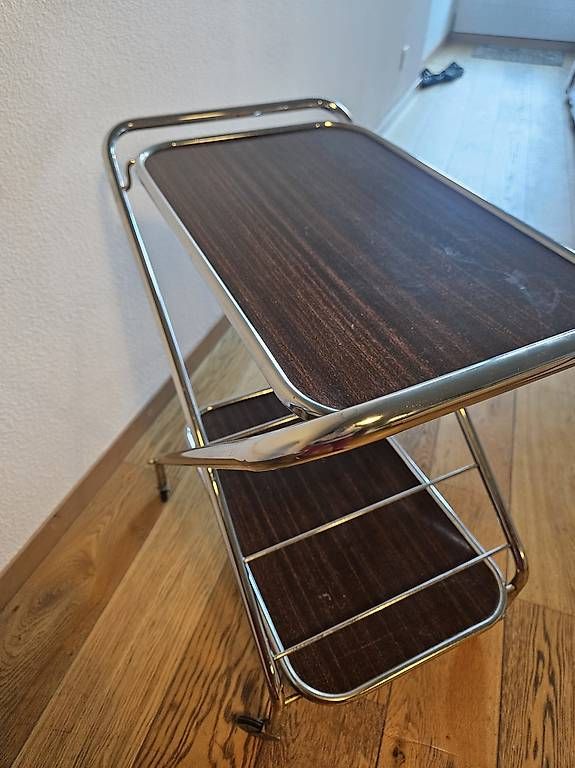 Carrelli di servizio: Retro-eleganter Barwagen – Usato da Wilen b. Wollerau venduto da vpo_s9qh 2