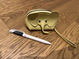 Kleiner Geldbeutel mit Schlüsselanhänger Elefant ￼