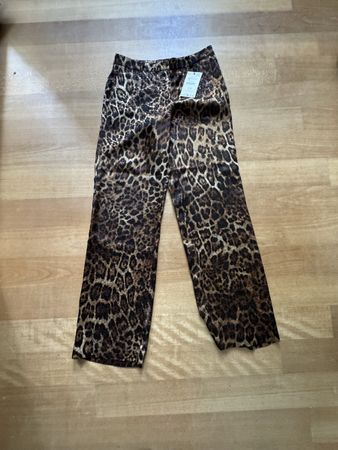 Zara Hose Leo-Print Grösse XS mit Etikett neu