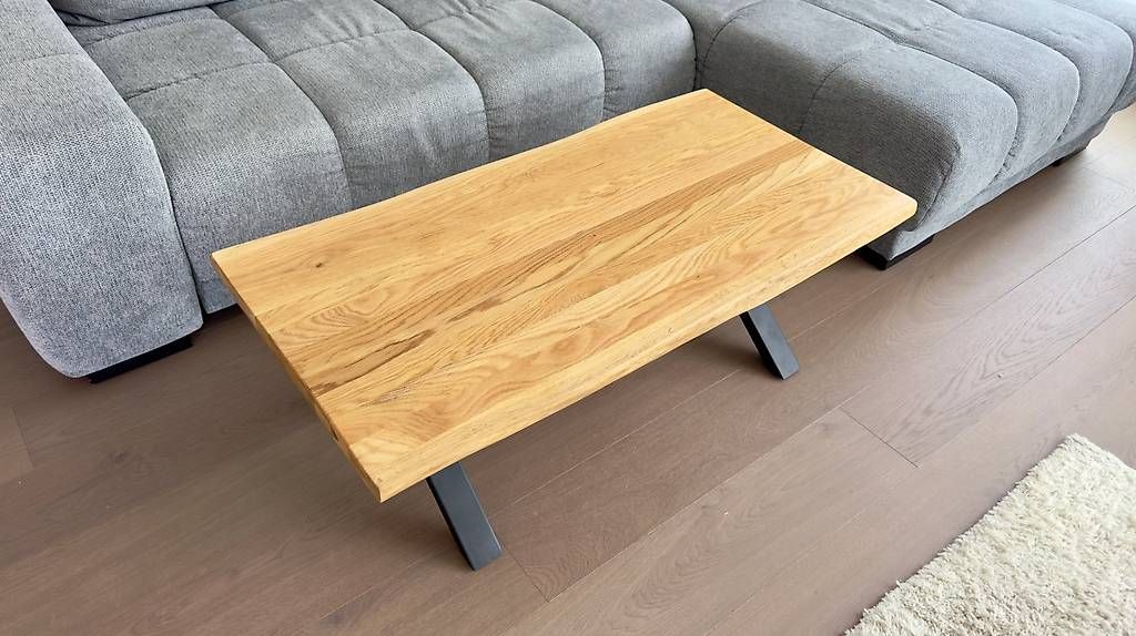 Tavoli: Couchtisch | Massivholz | Eiche | Designer | Wohnzimmertisch – Usato da Chur venduto da marcinbizzy