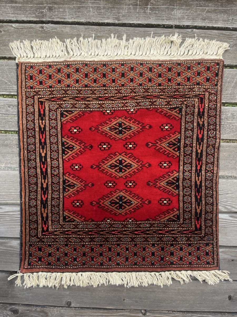 Teppiche: Orientteppich, handgeknüpft  65x60cm – Gebraucht aus Wädenswil von Eveline034