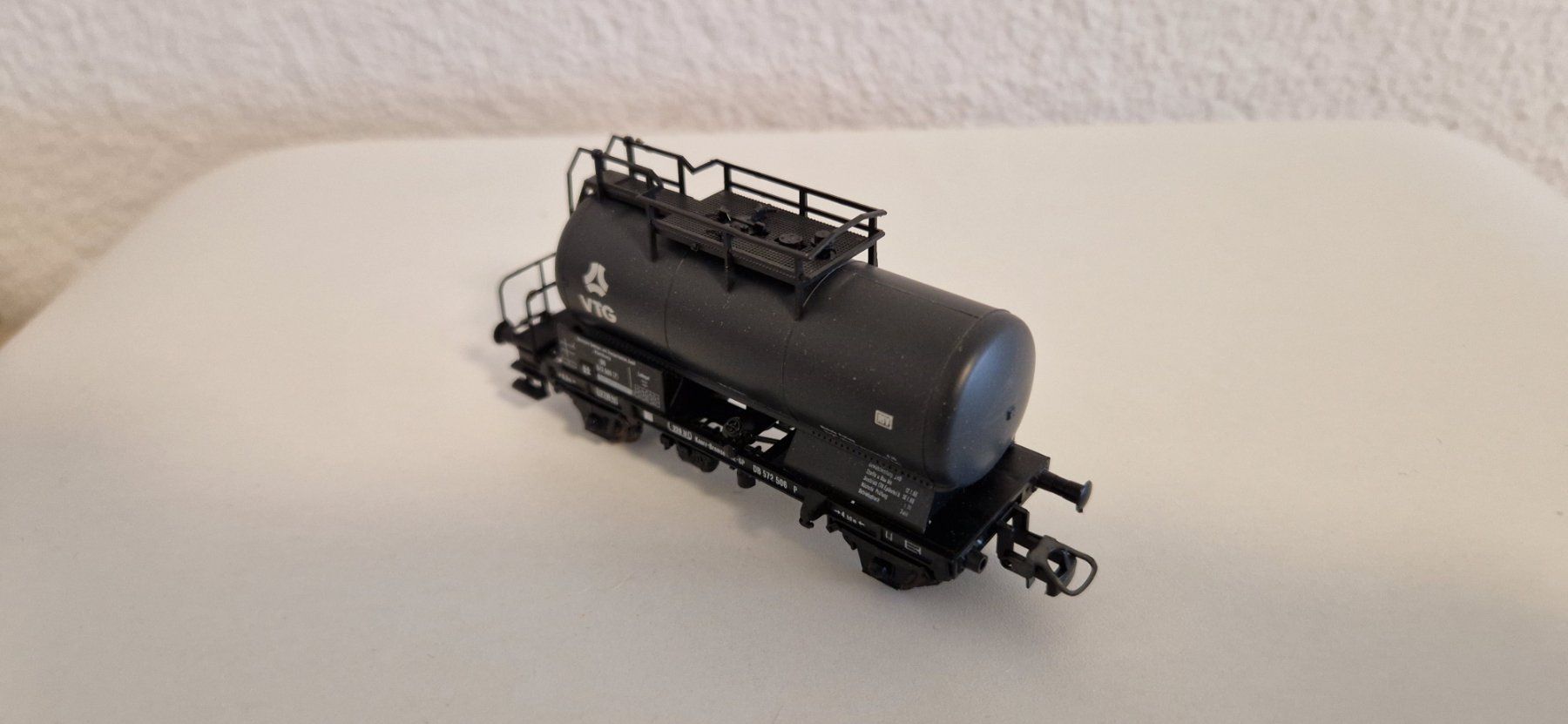 Roco Modellini di ferrovie: Roco H0 Güterwagen 4337 – Usato da Wünnewil venduto da 1509mani 2