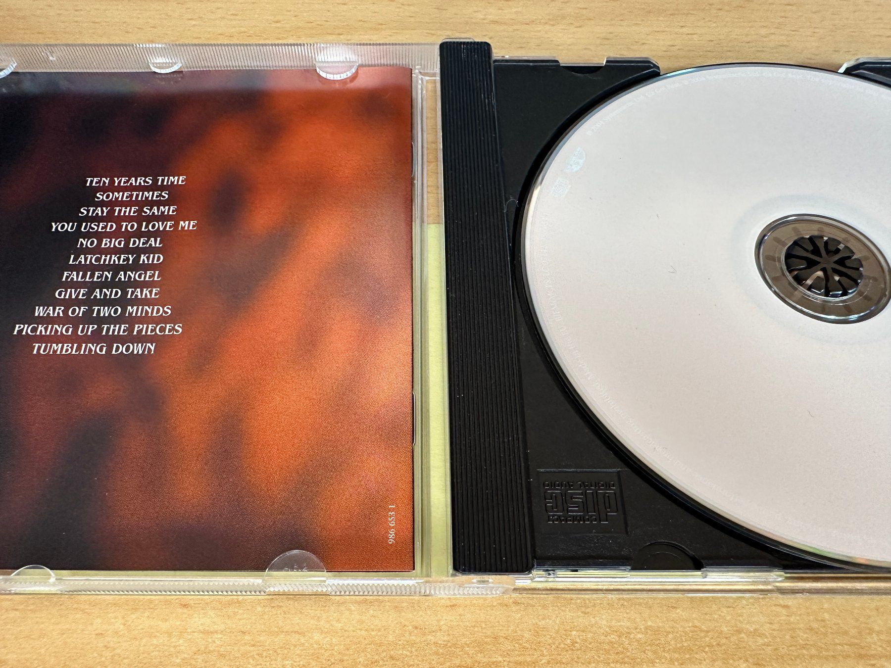 CD: Gabrielle – Play To Win – Usato da Rikon im Tösstal venduto da Alpenmutz 2