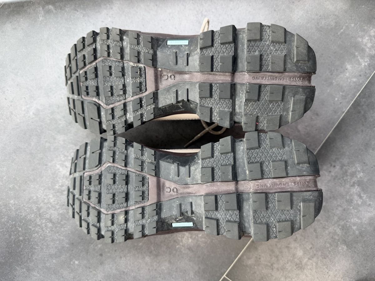 On Scarpe da donna: On Cloudventure Waterproof Damen Gr. 40,5 – Nuovo (secondo la descrizione) da Stein am Rhein venduto da Blumen9 2