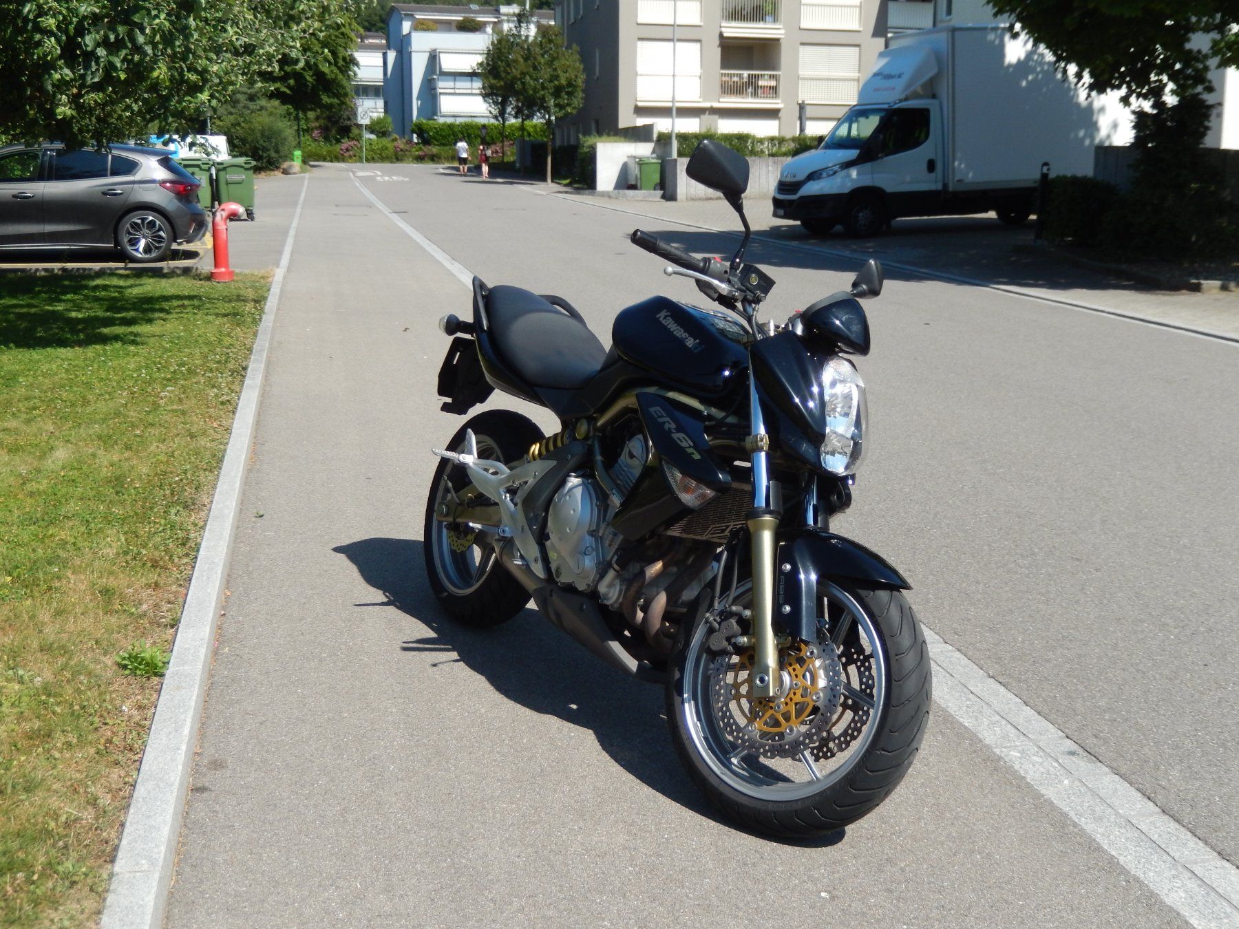Kawasaki Strada: KAWASAKI ER-6 n ABS – Usato da Fislisbach venduto da Darvin2 2