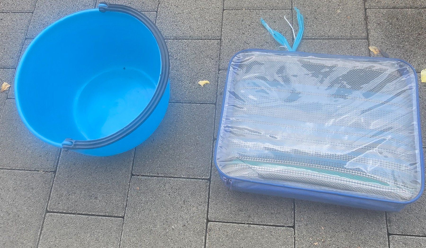 Tappeti: Camping Teppich und Wasch/Geschirrkübel – Usato da arboldswil venduto da Maschine78