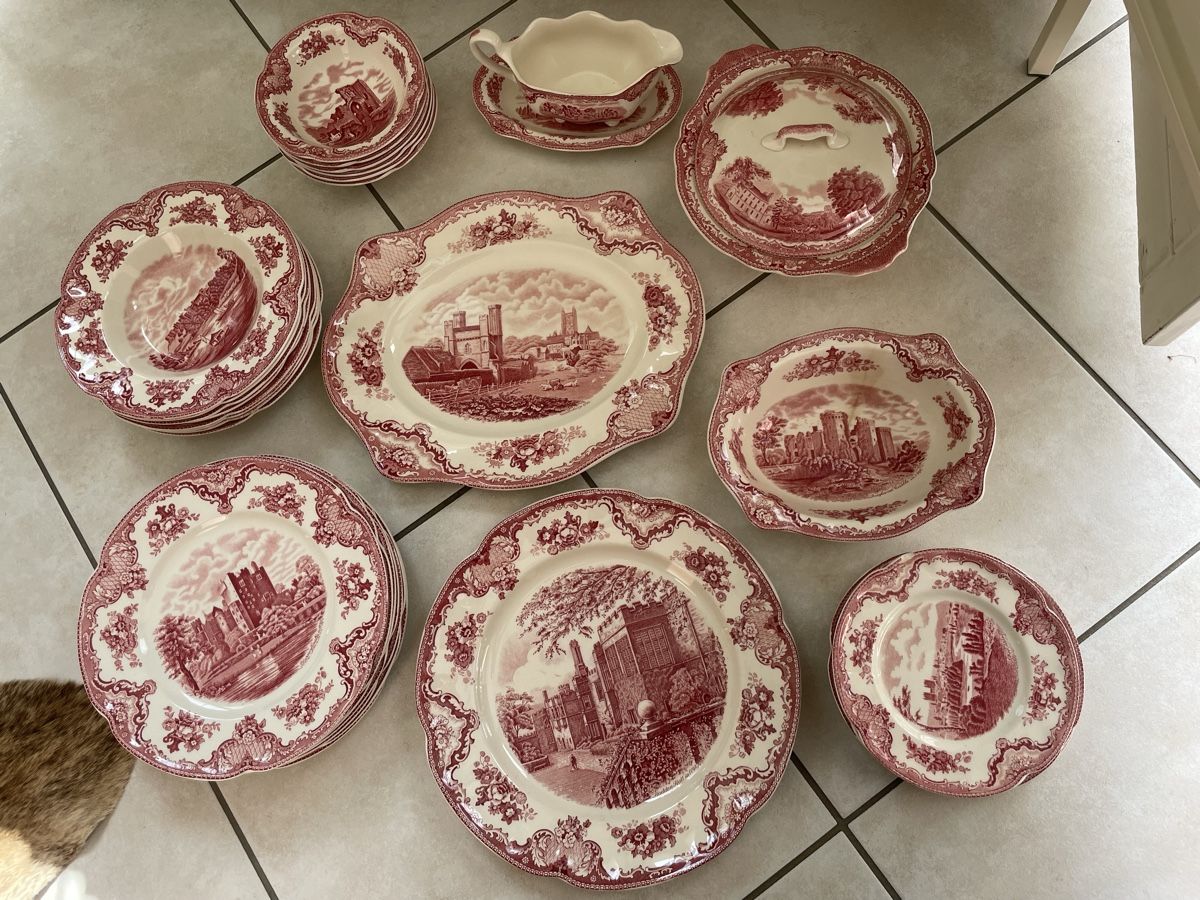 Johnson Brothers Set di piatti: Geschirrset Johnson Bros/ Marlborough Tischset – Usato da Spiez venduto da bap75