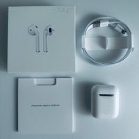Original Apple AirPods 2 Kopfhörer Wireless Lightning Kabel