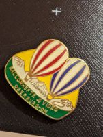 Ansteckpin O1: Luftballon