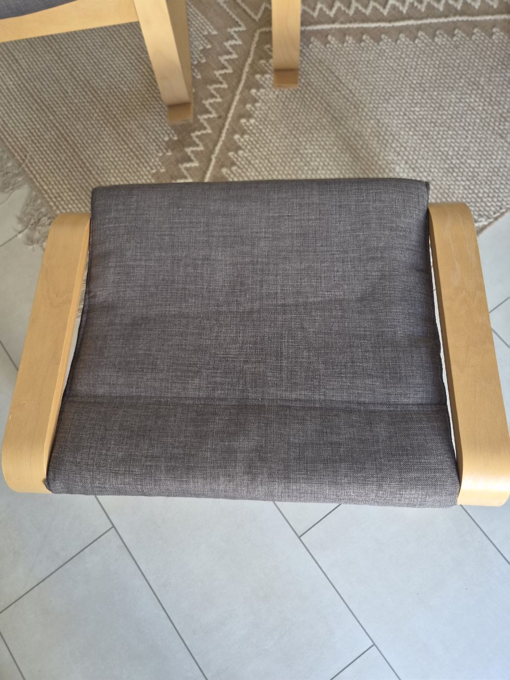 Ikea Sessel: 2x IKEA Poäng Armchairs with Footstool – Gebraucht aus Thalwil von sta_x7zz 3