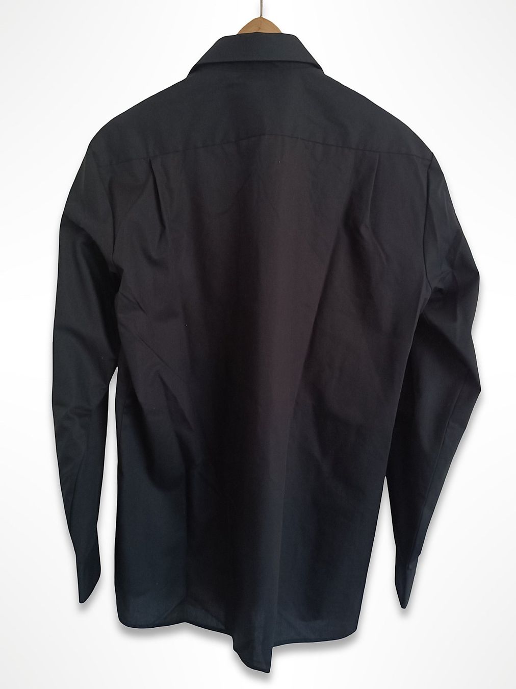 Camicie: Herrenhemd Schwarz Gr. 40 – Usato da Suhr venduto da Restwert_Suhr 1