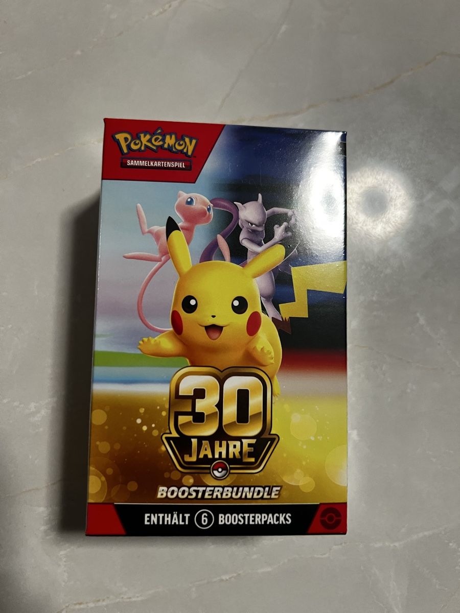 Pokémon Carte collezionabili: Pokémon TCG: 30th Celebration Booster Bundle - DE – Nuovo e nell'imballaggio originale da Winterthur venduto da pra_vv2y