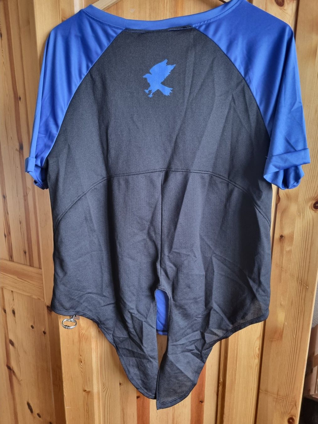 T-shirt: Ravenclaw Activewear Shirt – Nuovo (secondo la descrizione) da Rüti ZH venduto da irima_vanya 2