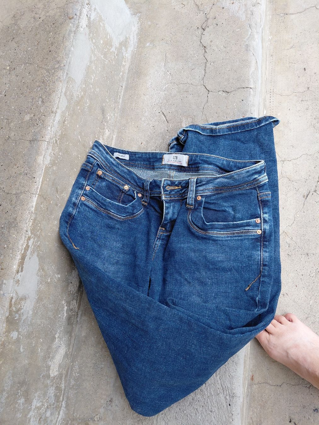 Jeans: LTB Jeans boot cout28/32 stretch – Nuovo (secondo la descrizione) da zuchwil venduto da parson65