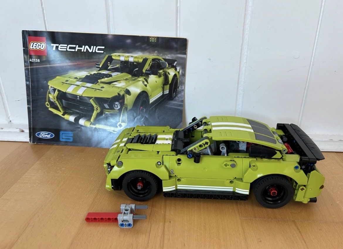 Ford Modellautos: LEGO Technic Ford Mustang Shelby GT500 – Gebraucht aus Kreuzlingen von jthover 1