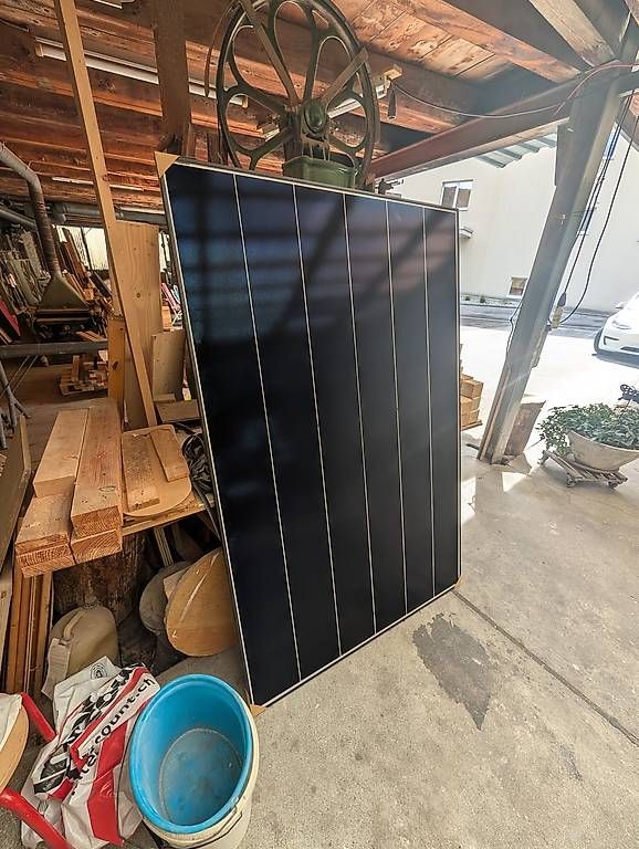 Dispositivi a energia solare: Solar AIKO 480W Neostar 3P54 – Usato da Winterthur venduto da up. 2