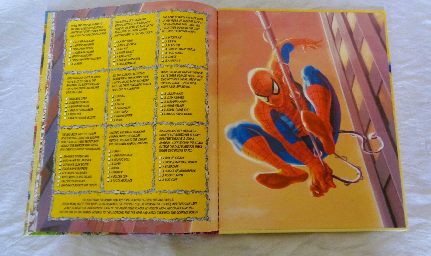Libri: Marvel Spider Man / Wimmelbuch englisch / Look and Find – Usato da Bellach venduto da JingleJerry 6