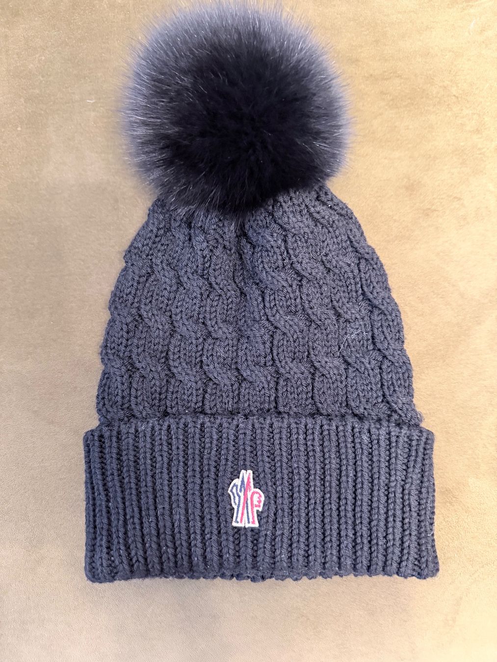 Wolle: Moncler Bommelmütze – Gebraucht aus Berschis von Maxmara86 1