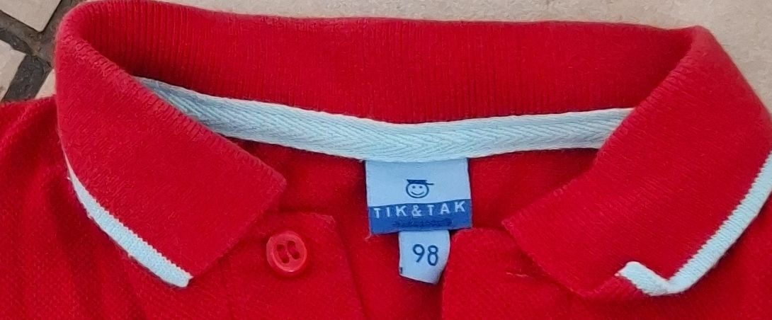 Petit Bateau Hemden, T-Shirts & Polos: Polo rouge garçon 9/12 mois – Gebraucht aus Les bois von Steph-tigrou