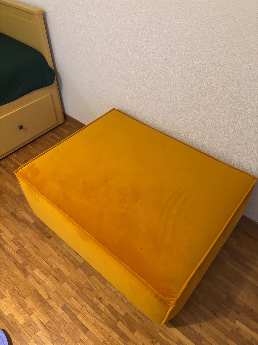 Tavoli: Polsterhocker / Couchtisch KINX – Usato da Zürich venduto da braindamageinc 1