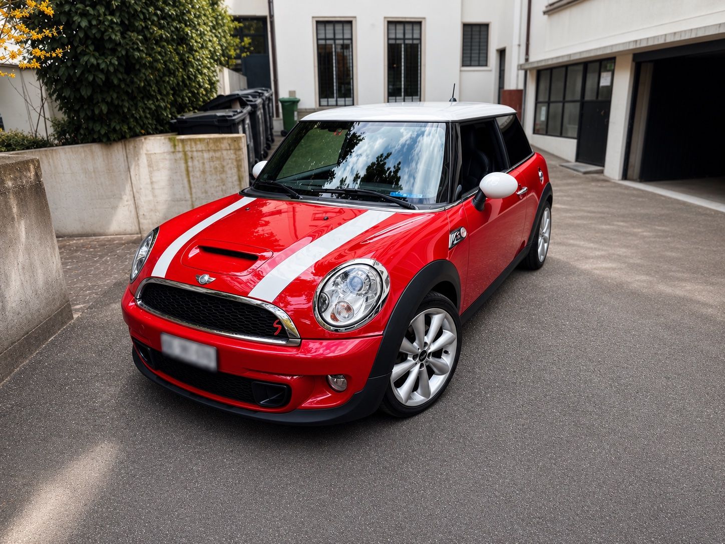 Mini Automobili: Mini Cooper S 193 ch, automatique, toutes options – Usato da Genève venduto da nha_m9yj