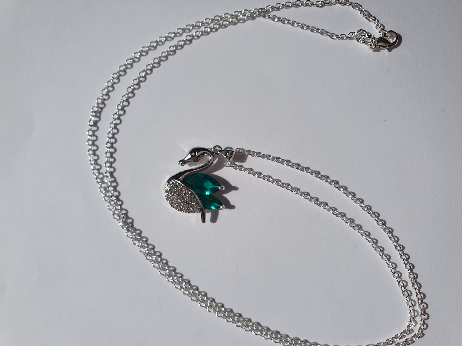 Catenine: Kette mit Schwan Anhänger, versilbert – Nuovo e nell'imballaggio originale da St. Margarethen TG venduto da Schachmatt 1