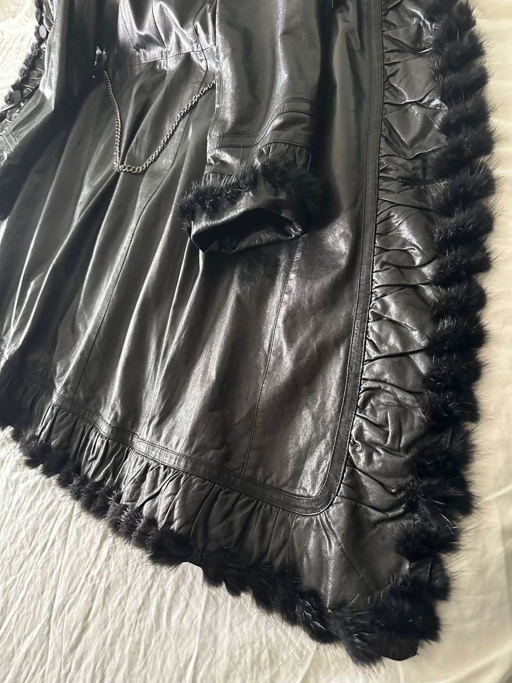 Cappotti: Pelz Leder Mantel Gr/M – Usato da Basel venduto da Ivana_4 3