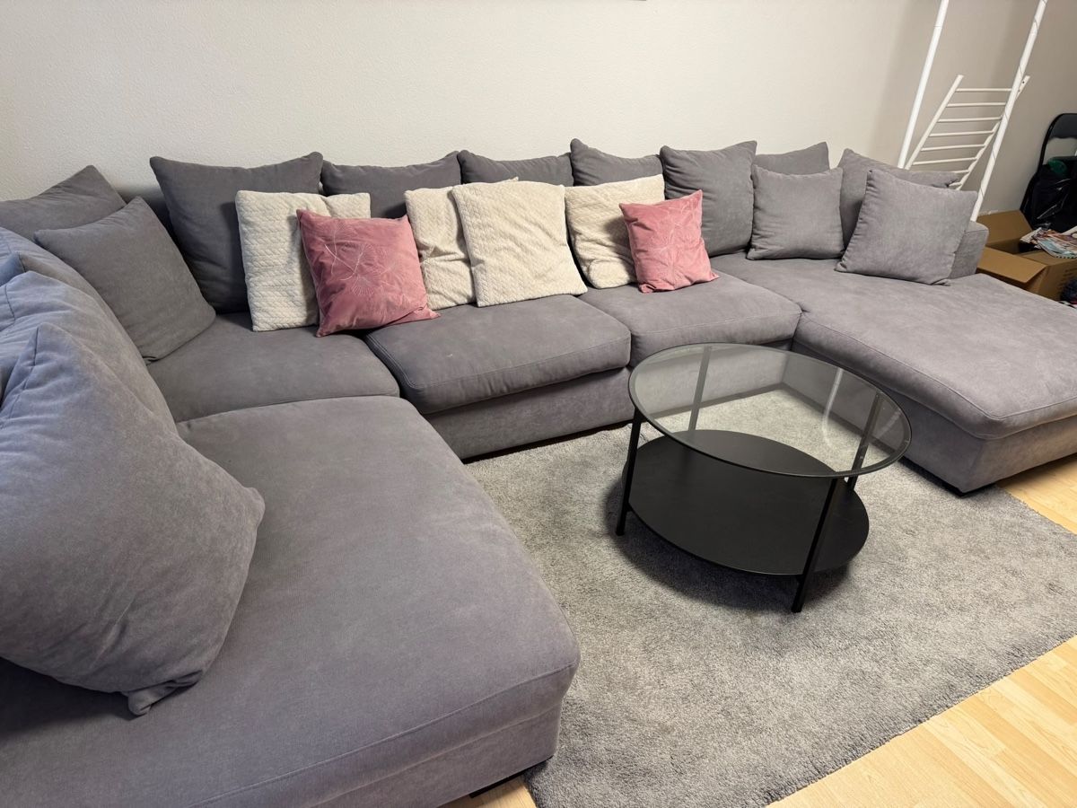 Divani: Wohnzimmer-Set Sofa, Couchtisch, Teppich & Löw – Usato da Geuensee venduto da Filipeber 1