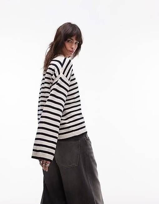 Pulls & Sweat-shirts: Wunderschöner Oversize-Pullover ARKET, Superbe Pull – Neuf avec emballage d'origine à Mont-sur-Lausanne par jojoaja 4