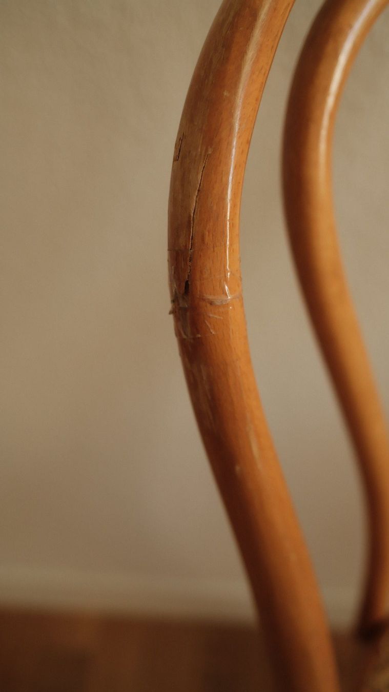 Chaises: Toller antiker Holzstuhl – D'occasion à Thun par angerber 4