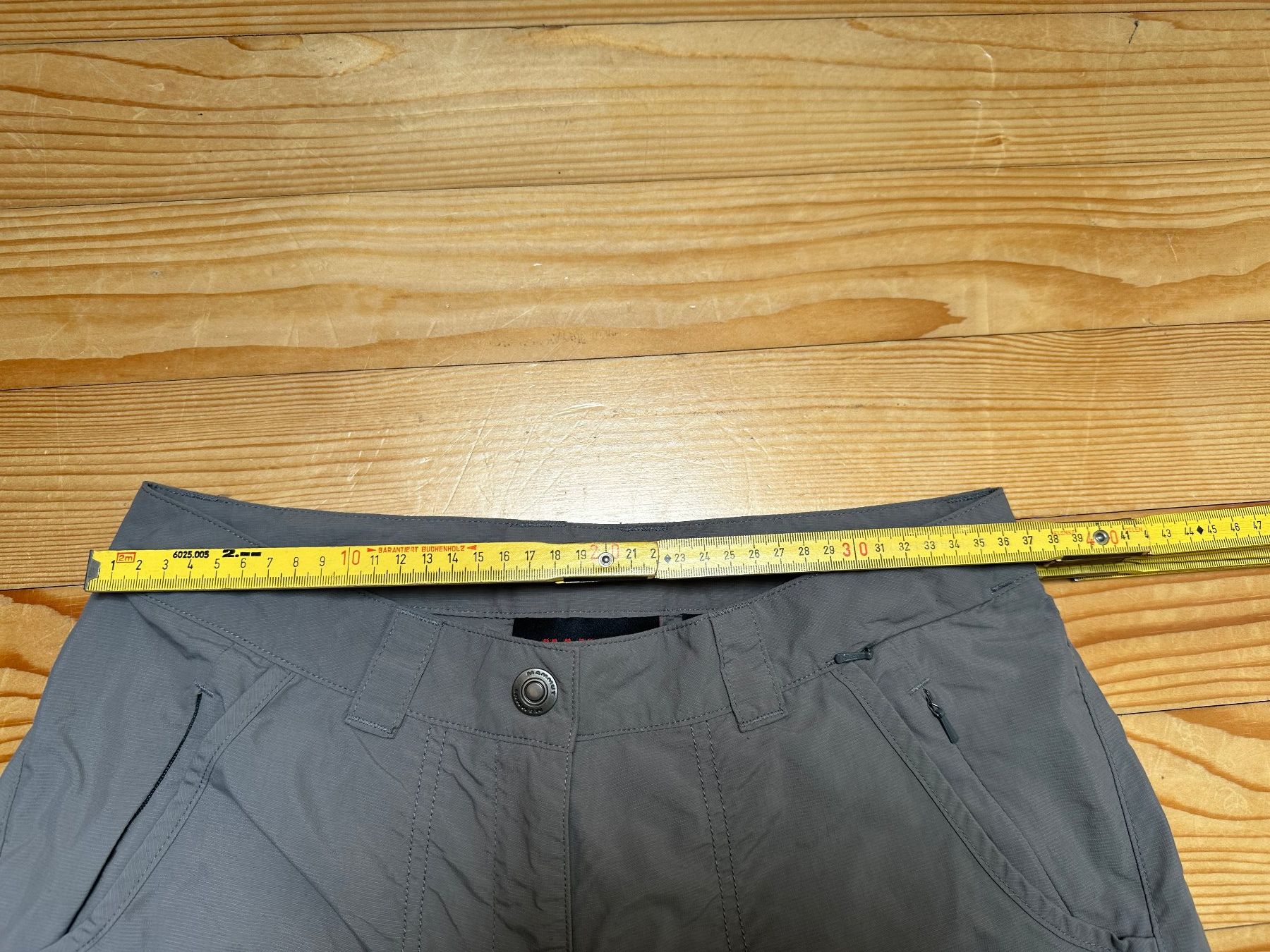 Mammut Hosen: Mammut Wanderhose 36 beige – Gebraucht aus Gümmenen von FelizitasHermann 3