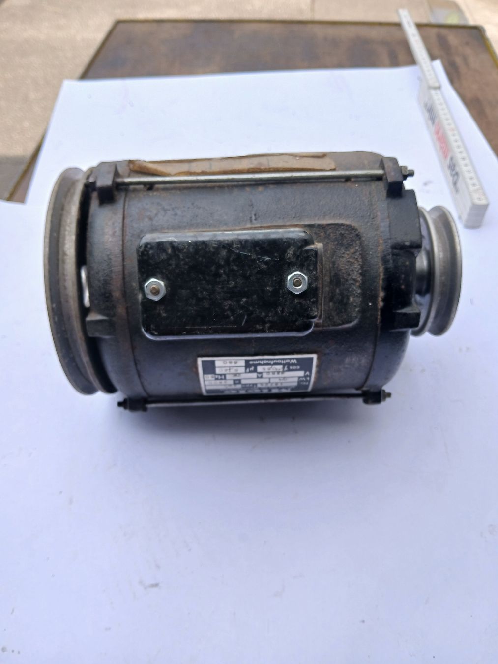 Motoren: Miele Elektromotor Typ 4724 gebraucht – Gebraucht aus Langenthal von Egro50 5