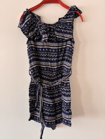 Schöner Jumpsuit Gr. 128