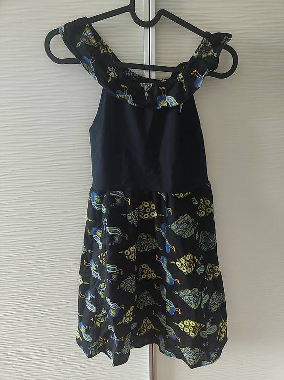 Lotti & Set di vestiti: Diverse Kleider 134/140 – Usato da Zürich venduto da aendiiii 2