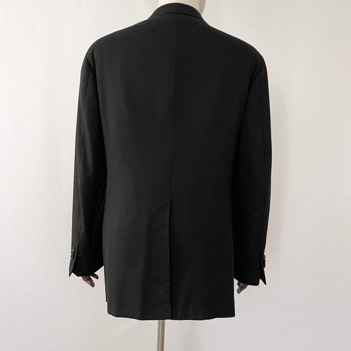 Giacche: BORRELLI Black Cashmere Tailored  Jacket – Nuovo (secondo la descrizione) da Freienbach venduto da Avviivva_Shop 2