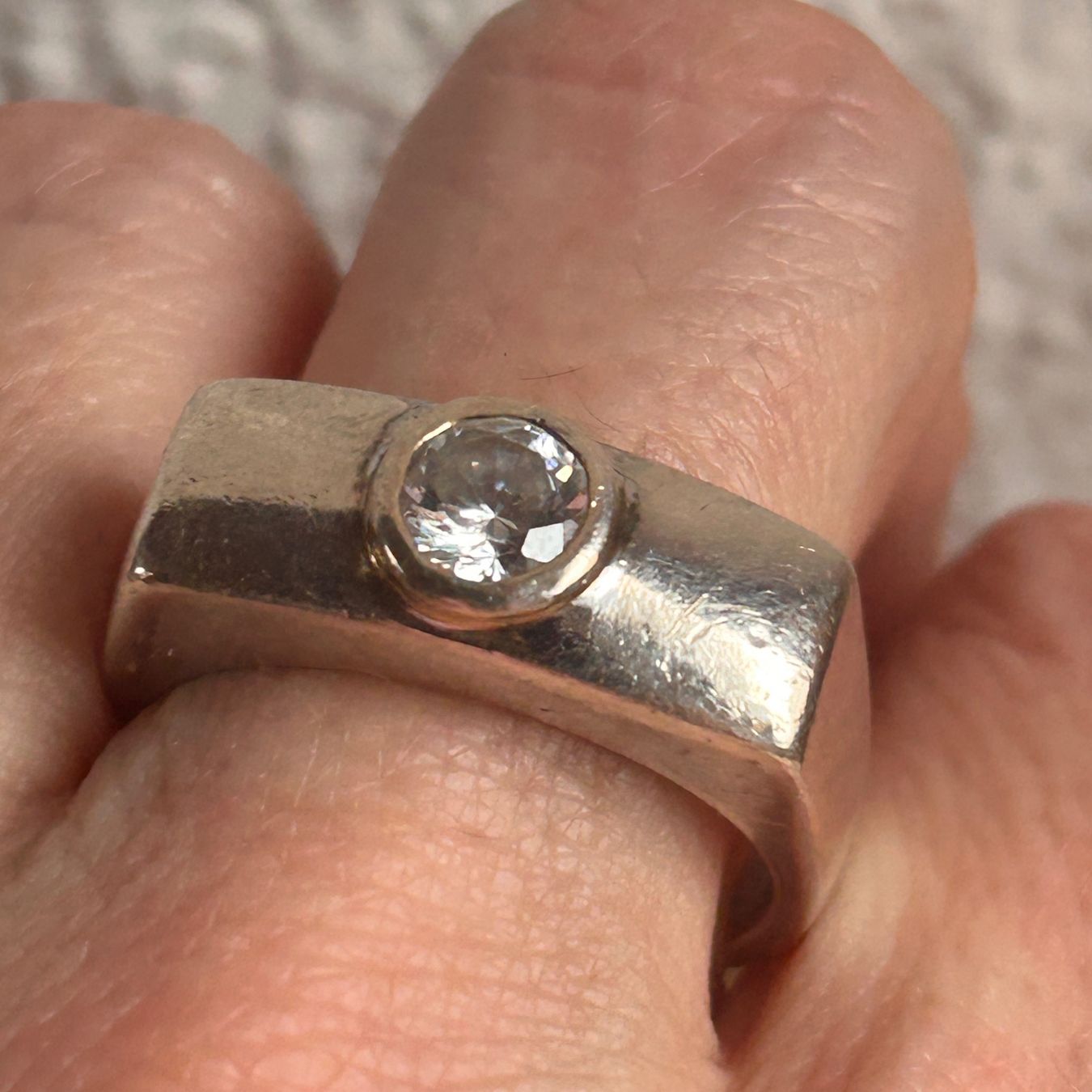 Anelli: Silberring massiv GLOW  (gr. 64) – Usato da Basel venduto da bellespirit
